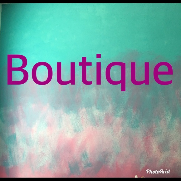 Boutique items - Picture 1 of 1